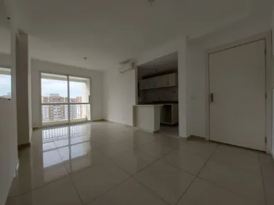 Apartamento com 3 Quartos para alugar, 78m² no Vila Ipiranga, Porto Alegre