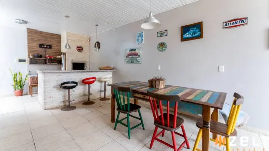 Casa com 4 Quartos para alugar, 240m² no Água Verde, Blumenau