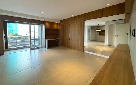 Apartamento com 2 Quartos para alugar, 92m² no Cambuí, Campinas