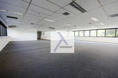 Sala Comercial para alugar, 582m² no Pinheiros, São Paulo