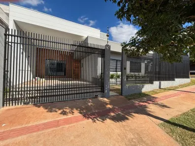 Casa com 3 Quartos à venda, 162m² no Vila Santa Izabel, Maringá