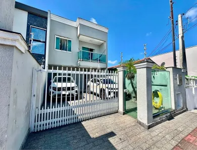 Sobrado com 3 Quartos à venda, 146m² no São João, Itajaí