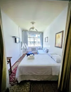 Kitnet com 1 Quarto à venda, 35m² no Copacabana, Rio de Janeiro