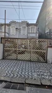 Casa com 3 Quartos para alugar, 200m² no Vila Belmiro, Santos