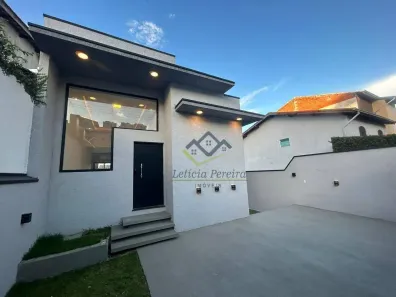 Casa com 3 Quartos à venda, 112m² no Vila Rei, Mogi das Cruzes