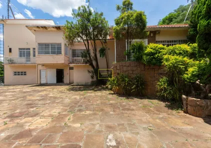 Casa com 7 Quartos para alugar, 773m² no Pacaembu, São Paulo