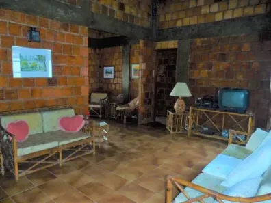 Casa de Condomínio com 5 Quartos à venda, 322m² no Itaipu, Niterói