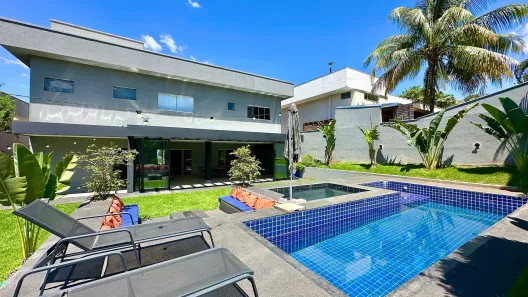 Casa de Condomínio com 4 Quartos à venda, 500m² no Jardins Paris, Goiânia