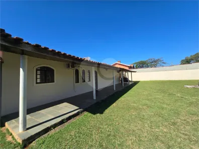Fazenda/Sítio com 3 Quartos à venda, 300m² no Vale San Fernando, Itapetininga
