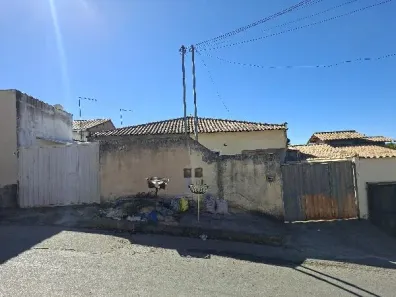 Casa com 1 Quarto à venda, 360m² no Floresta Encantada, Esmeraldas
