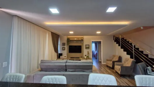 Casa com 3 Quartos à venda, 175m² no Ponta Aguda, Blumenau