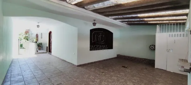 Sobrado com 3 Quartos para alugar, 270m² no Parque Oratório, Santo André