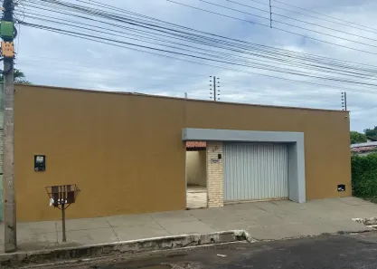 Casa com 3 Quartos à venda, 215m² no Gurupi, Teresina