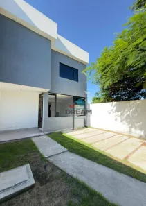 Casa com 3 Quartos à venda, 270m² no Costazul, Rio das Ostras