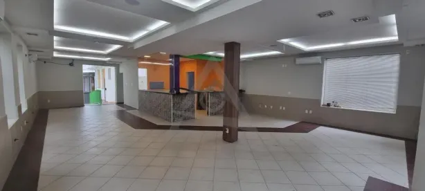 Ponto Comercial para alugar, 237m² no Cambuí, Campinas