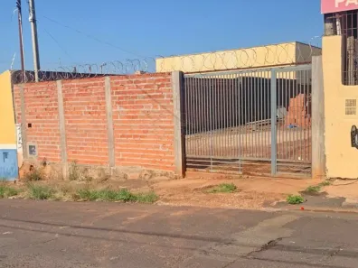 Casa com 1 Quarto à venda, 40m² no Jardim Brasil (Vila Xavier), Araraquara