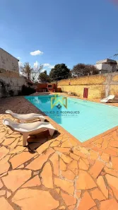 Casa com 5 Quartos à venda, 790m² no Santa Amélia, Belo Horizonte