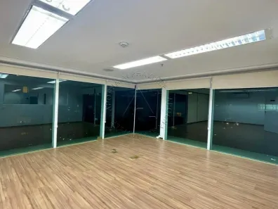 Sala Comercial para alugar, 210m² no Alphaville Centro Industrial e Empresarial/Alphaville., Barueri
