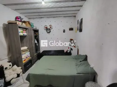 Casa com 3 Quartos à venda, 150m² no Vila Áurea, Montes Claros