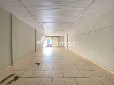 Ponto Comercial para alugar, 200m² no São José, Divinópolis