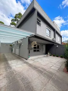 Sobrado com 3 Quartos à venda, 98m² no Desvio Rizzo, Caxias do Sul