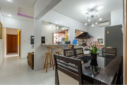 Sobrado com 3 Quartos à venda, 190m² no Vila Ré, São Paulo