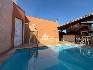 Cobertura com 4 Quartos à venda, 197m² no Mata da Praia, Vitória