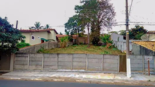 Lote/Terreno à venda, 698m² no Jardim do Lago, Atibaia