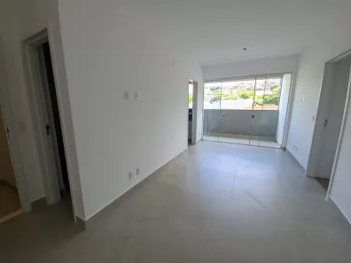 Apartamento com 3 Quartos para alugar, 90m² no Santa Efigênia, Belo Horizonte