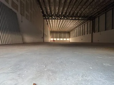 Ponto Comercial para alugar, 830m² no Vila Maria II, Lagoa Santa