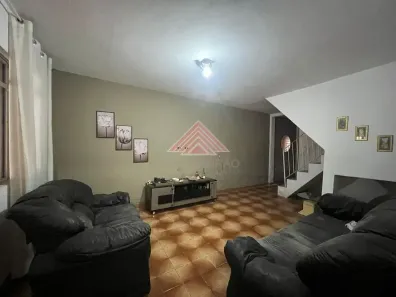 Sobrado com 3 Quartos à venda, 190m² no Jardim Araguaia, Mauá