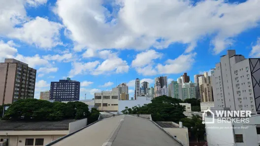 Apartamento com 3 Quartos para alugar, 110m² no Zona 01, Maringá