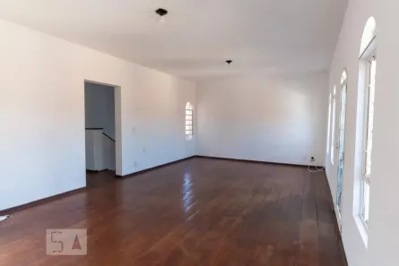 Casa com 3 Quartos à venda, 213m² no Vila Estanislau, Campinas