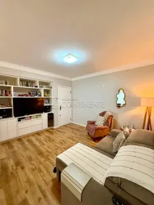 Apartamento com 2 Quartos à venda, 76m² no Coqueiros, Florianópolis