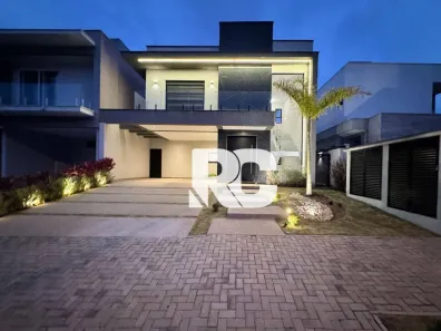 Casa de Condomínio com 3 Quartos à venda, 220m² no Cézar de Souza, Mogi das Cruzes