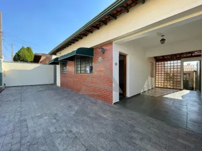 Casa com 2 Quartos para alugar, 250m² no Jardim Dom Bosco, Campinas