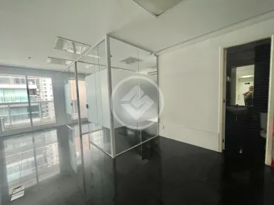 Sala Comercial à venda, 41m² no Vila Olímpia, São Paulo