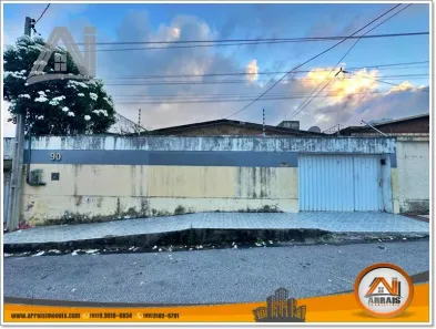 Casa com 5 Quartos à venda, 195m² no Tauape, Fortaleza