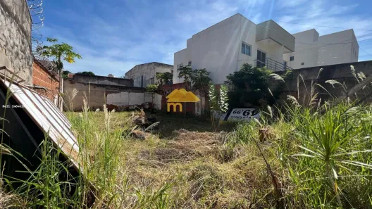Lote/Terreno à venda, 242m² no Vila Comercial, Presidente Prudente