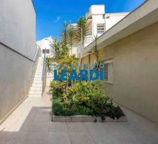 Casa com 3 Quartos à venda, 238m² no Santo Amaro, São Paulo