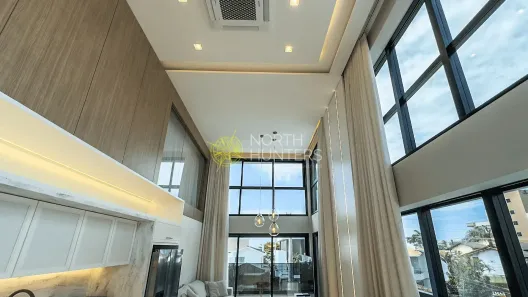 Apartamento com 3 Quartos à venda, 159m² no Jurerê, Florianópolis