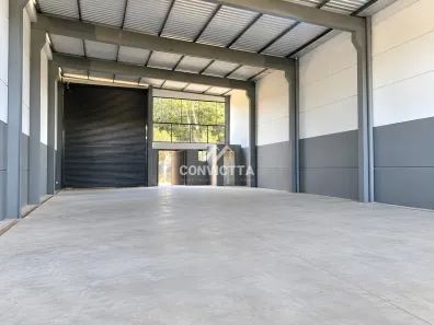 Prédio Comercial para alugar, 350m² no Esplanada, Caxias do Sul