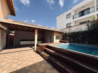 Casa com 4 Quartos à venda, 360m² no Trevo, Belo Horizonte