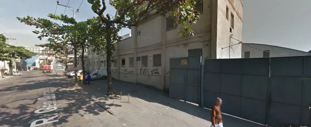 Prédio Comercial para alugar, 705m² no Caju, Rio de Janeiro