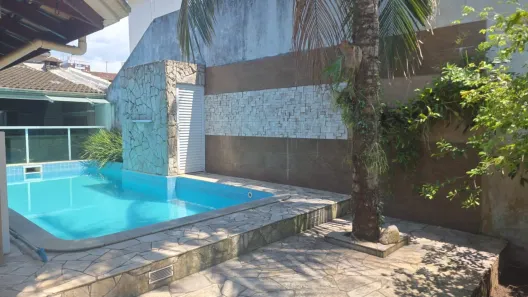 Casa com 3 Quartos à venda, 230m² no Canto do Forte, Praia Grande