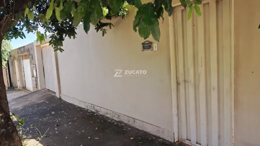 Casa com 2 Quartos à venda, 101m² no Boa Vista, Uberaba