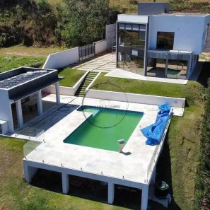 Fazenda/Sítio com 4 Quartos à venda, 1000m² no , Piracaia