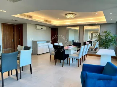 Apartamento com 4 Quartos para alugar, 135m² no Três Figueiras, Porto Alegre
