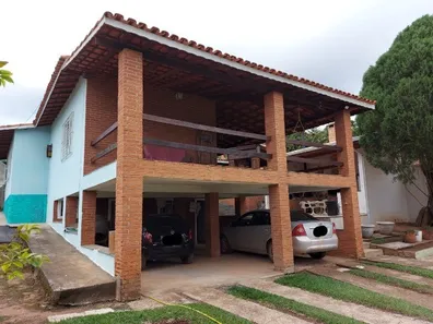 Fazenda/Sítio com 3 Quartos à venda, 1500m² no Centro, Jarinu