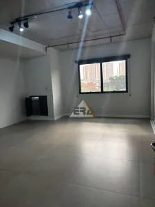 Sala Comercial à venda, 40m² no Centro, Arujá